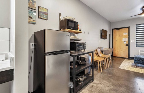 Pacific Hotel | Pet friendly family suite near Purina Farms in boutique hotel West of St. Louis