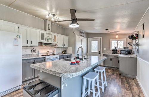 Flemington House | Pet-Friendly Flemington Home with Lake Access!