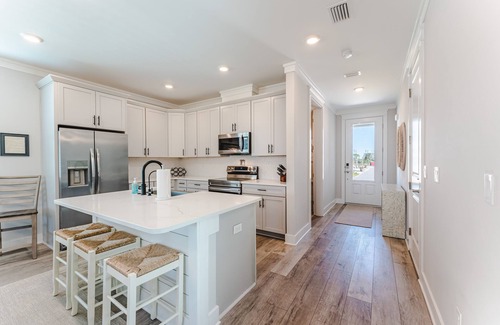 Cape San Blas House | Pet Friendly, Gulf View 4/3.5 Community pool/pickleball courts - open!-SPECIALS!