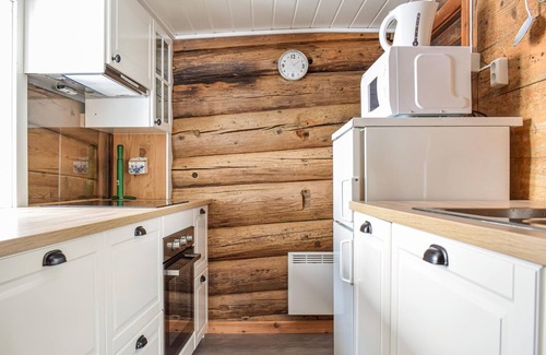 Evanger House | Pet friendly home in Evanger