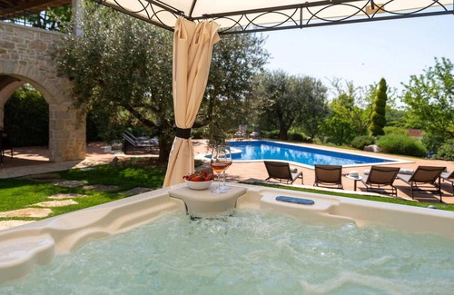 Lasici House | Pet friendly home in Vizinada with WiFi