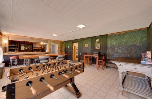 Hillsgrove House | Pet-Friendly Home with Game Room in Hillsgrove!