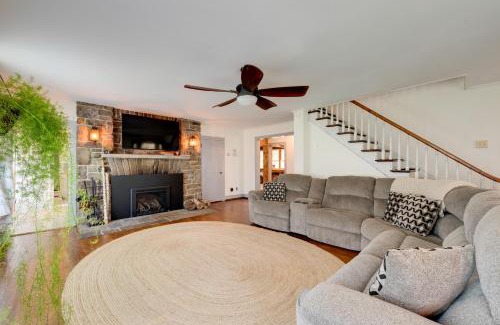 Hillsgrove House | Pet-Friendly Home with Game Room in Hillsgrove!