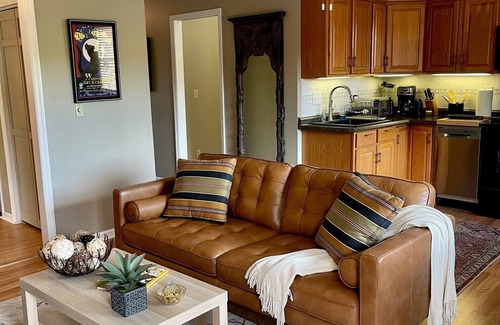 Weaverville Cottage | Pet-Friendly Mountain View Cottage - Large deck & views of Blue Ridge Mtns.
