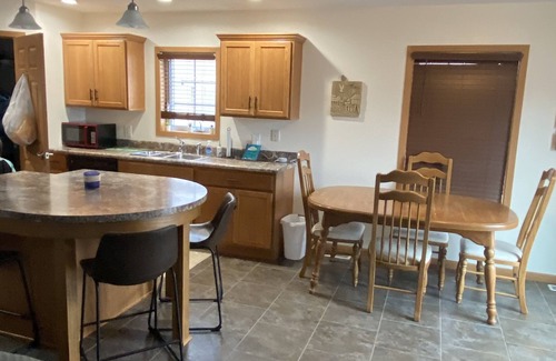 Mikado House | Pet friendly on 40 peaceful wooded acreas. Minutes from the beaches