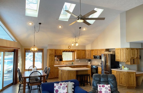 Escanaba House | Pet-Friendly Riverfront Cabin on 5 Acres with Fast Wi-Fi in Central U.P.