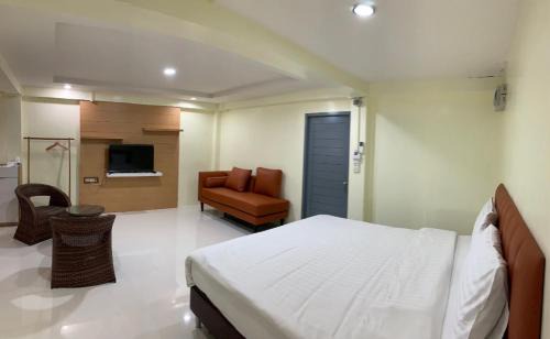 Bang Khen Apartment | Petchsiri Boutique Hotel เพชรสิริ บูทิค