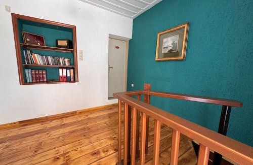 Agios Serafim Apartment | Pete's Guest House