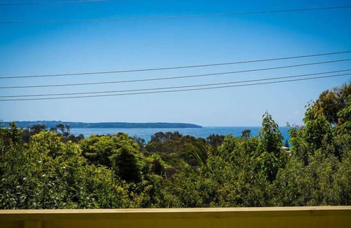 Pambula Beach House | Pete's Place- Sea views- Family friendly- Short walk to the beach.