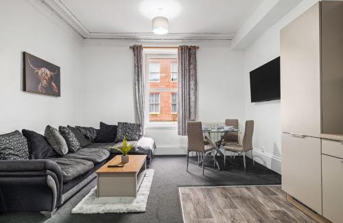 Peterhead Apartment | Peterhead Pad - SJA Stays - Modern 2 Bed Apartment