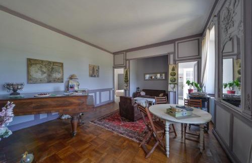 Sainte-Solange Apartment | Petit Gîte de Villecomte