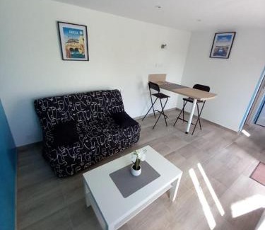 Le Tronquay House | Petite maison du Tronquay