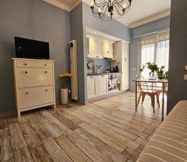 Chiavari Apartment | PETITE MAISON ELEGANTE MONOLOCALE CON TERRAZZA