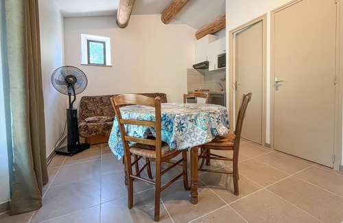 Mejannes-le-Clap House | Petite maison campagne