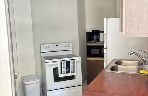 Dayton Apartment | Petite rivière