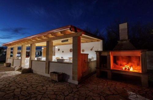 Giurdignano House | Petra Leccese - Art & Luxury Design B&B with Pool