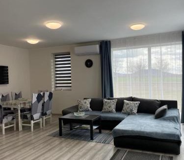 Tapolca Apartment | Petra Vendégház