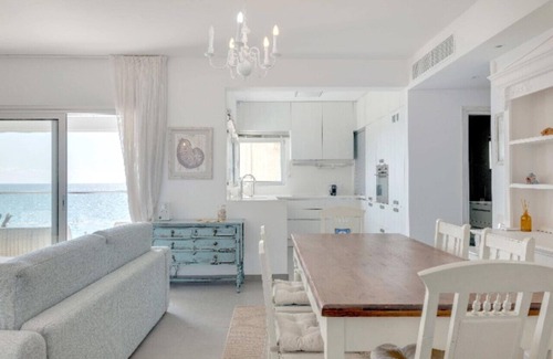 Potamos tis Germasogeias Apartment | Phaedrus Living: Beach Front Flat Kyma