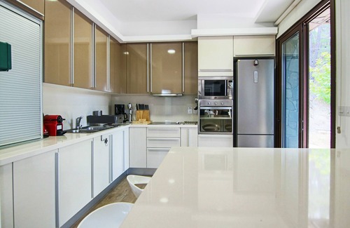 Foini Villa | Phaedrus Living Forest Villa Chantara