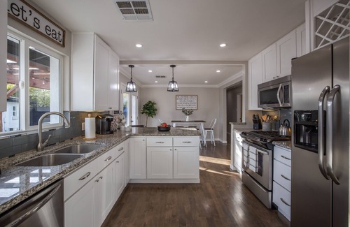 Arcadia Lite House | Phoenix Arcadia Turney 4 Bedroom Home by RedAwning