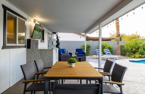 Paradise Valley Village House | Phoenix Winchcomb