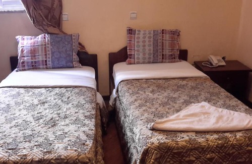 Piazza Apartment | Piassa Hotel
