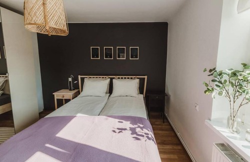 Krosno Apartment | Piastowska sleeping - mieszkanie w centrum miasta