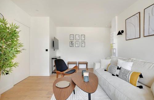 12th Arrondissement Apartment | Pick A Flat's Apartments in Daumesnil - Avenue du General Bizot