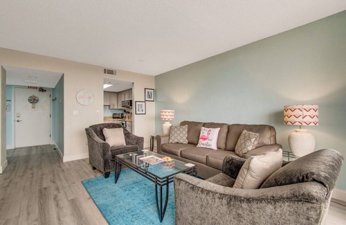 Flagler Beach Condo | Pickleball, Pups, and Sunsets in beautiful Flagler Beach!