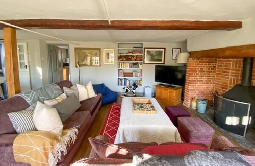 West Knoyle Cottage | Picturebook Thatch Cottage