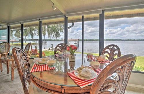 Crescent City House | Picturesque Retreat on St Johns River and Docks