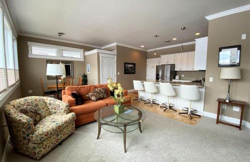 St Ignace Apartment | Pier Harbor #1