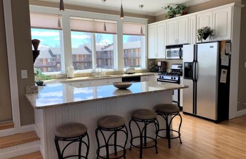 St Ignace Apartment | Pier Harbor #2