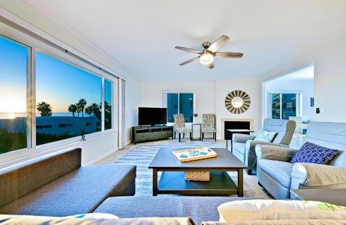 San Clemente Apartment | Pier View Paradise