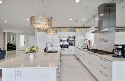 Piermont Villa | Piermont Waterfront Villa!