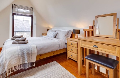 Scurlage House | Pigsty Cottage in the beautiful Swansea