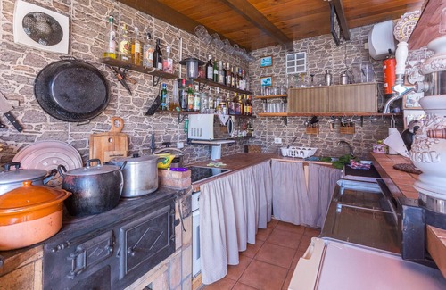 Teror Cottage | Pilar's Canarian house with pool in Teror