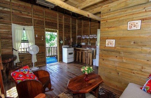 Santa Elena Cabin | Pilgrim's Paradise Cabin 2