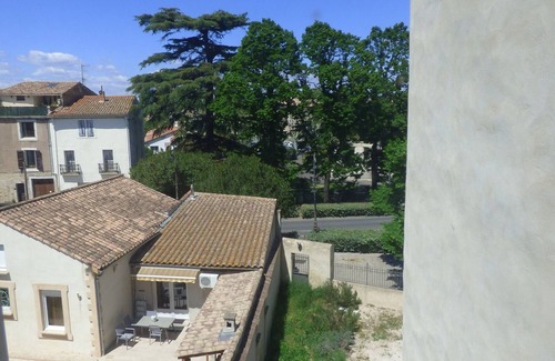 Pezenas Apartment | Pillement 3-(43m2)-Single storey-Balcony-Optional garage-Heart of town-Beaches 21km.