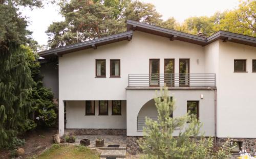 Konstancin-Jeziorna Villa | Pine House SPA pod Warszawą Jacuzzi, Sauna, Kominek, Grill, Las