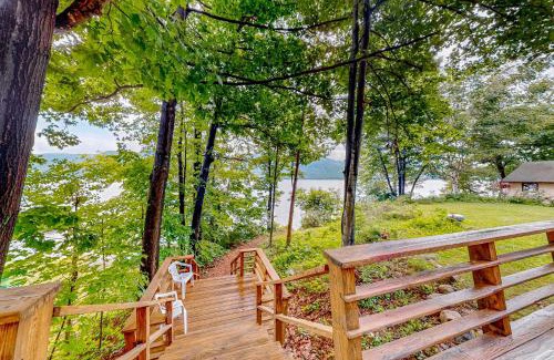 Silver Bay House | Pine Knoll on Lake George