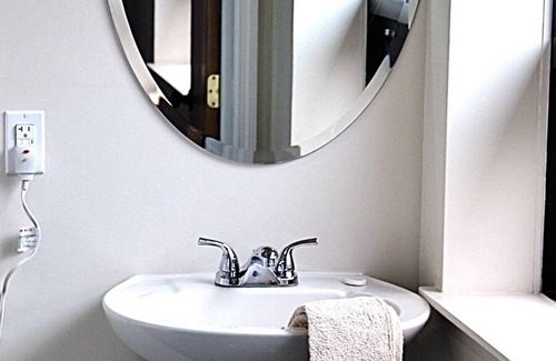 Fourmile House | Pine Mountain Inn