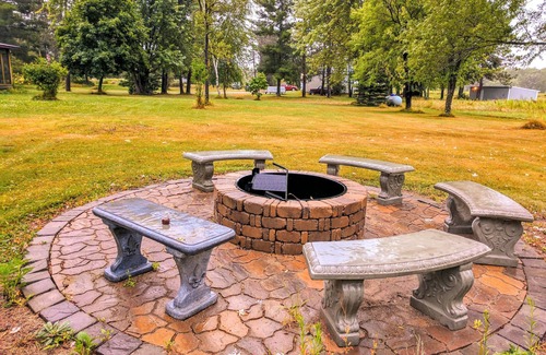 Rusk County House | Pine Trails At MyLakeLodge