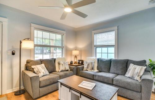 Pinellas Park House | Pinellas Park Home Swim, Golf, Grill and More!