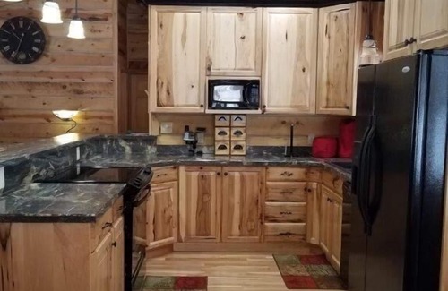 Custer House | *Pinewoods Cabin* Secluded wilderness and wildlife