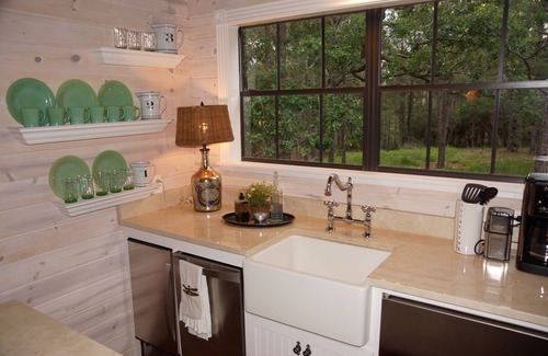 La Grange Cabin | Piney Woods Cabin