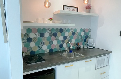 Carolina Apartment | Pink Bliss Studio at Isla Verde w/pool and parking