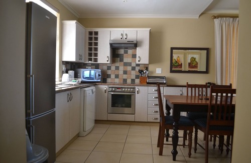 Pinnacle Point Apartment | Pinnacle Point - Golf Safari SA