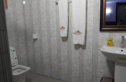 Port Harcourt House | Pious Court Guest House Old GRA