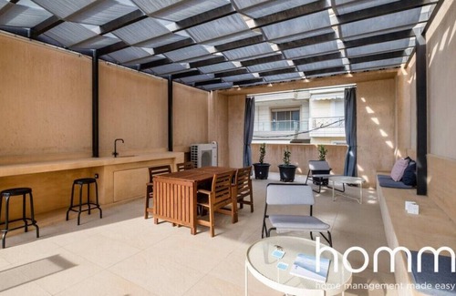 Piraeus House | Piraeus Urban Cruiser Sea View homm w/ Roof Garden